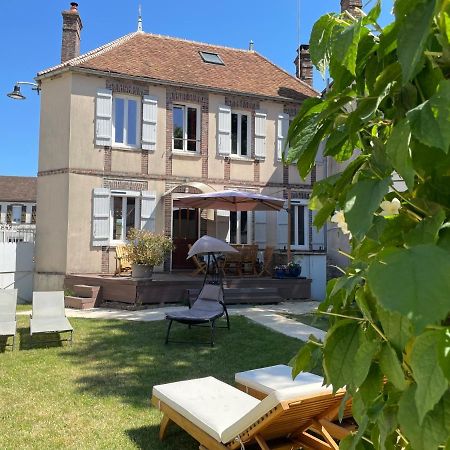 Villa Fontaine Avec Piscine Interieur Chauffee-Maison De Campagne Familiale -Ideal Vacances Ou Sejour Professionnel -3 Chambres-Bureau Separe -Lit Bebe - Parking Facile & Gratuit Zewnętrze zdjęcie