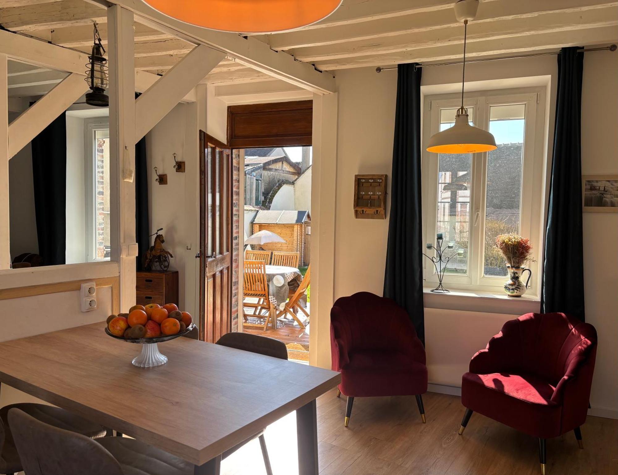 Villa Fontaine Avec Piscine Interieur Chauffee-Maison De Campagne Familiale -Ideal Vacances Ou Sejour Professionnel -3 Chambres-Bureau Separe -Lit Bebe - Parking Facile & Gratuit Zewnętrze zdjęcie